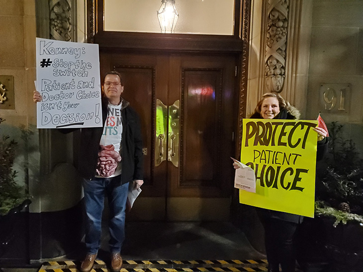 Protesters at the Albany Club