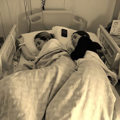 Jami and Jade Poole in hospital together